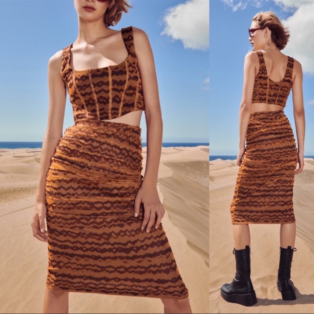 ZARA 2 Piece Blogger Fave Matching Tulle Mesh Corset Crop Top & Skirt Set